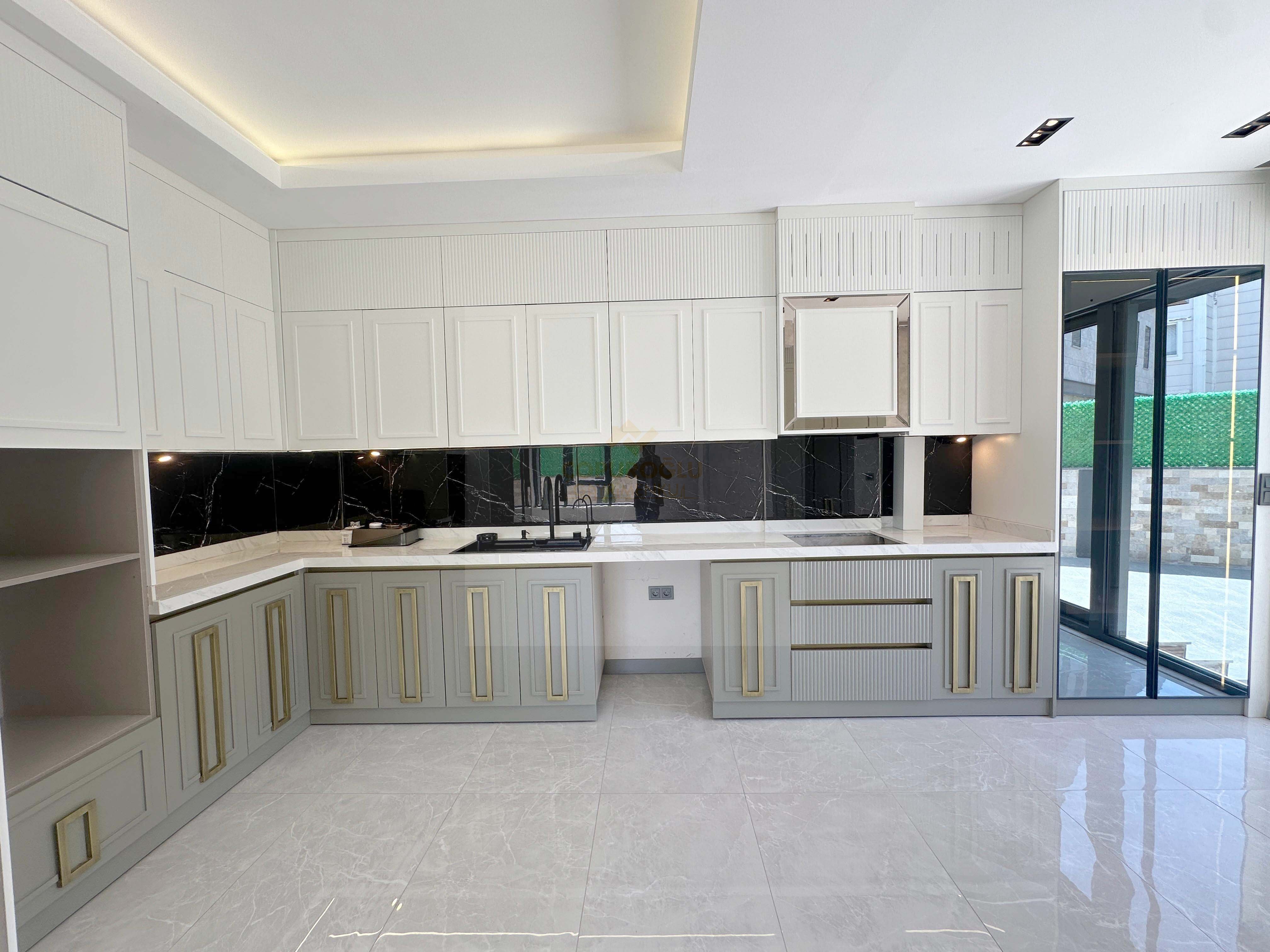 ŞEHİRGÖSTERENDE AKILLI SİSTEM FUL+FULL ULTRA LÜKS 5+1 VİLLA !!!