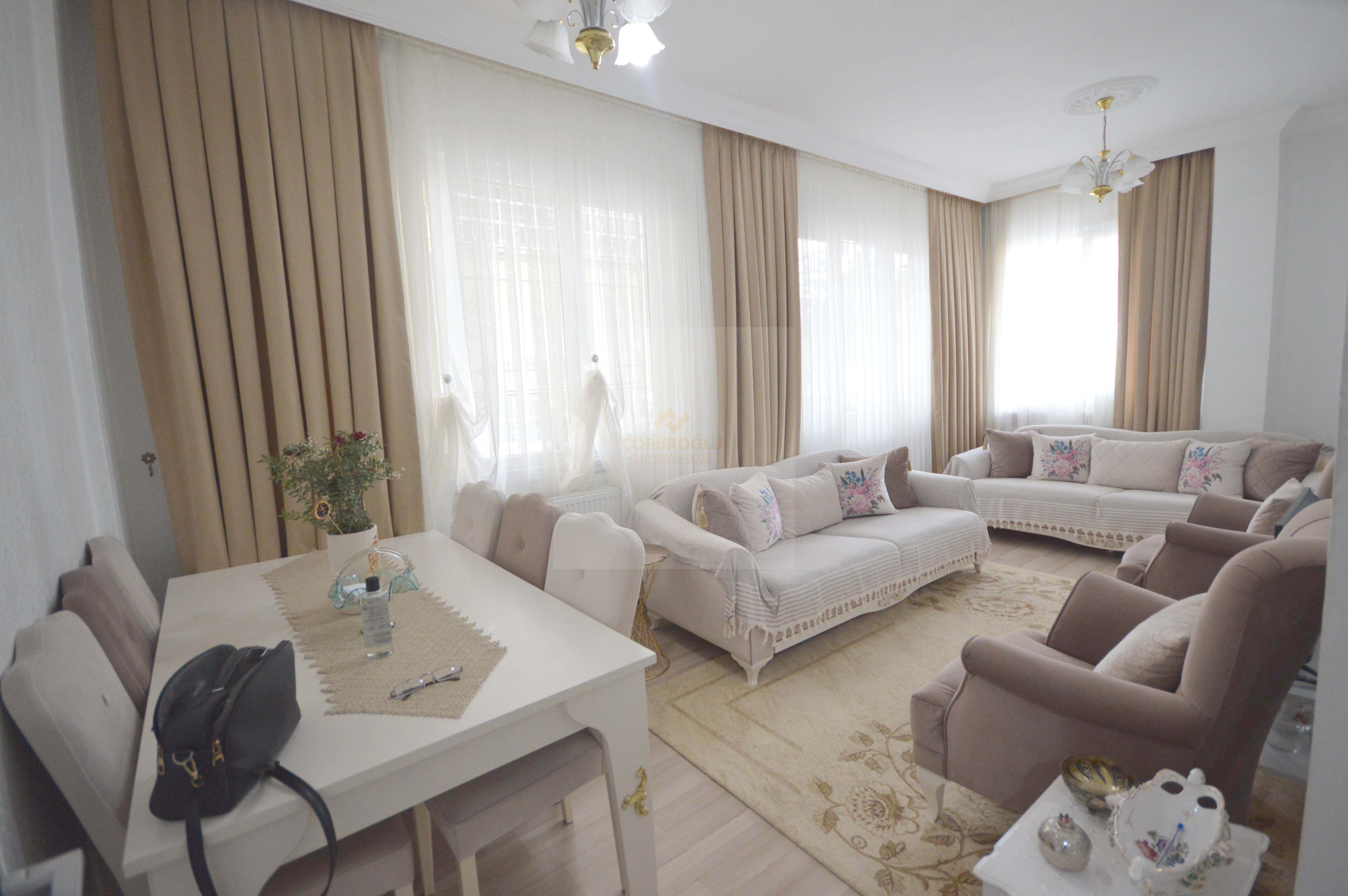 BAHÇELİEVLER'DE BAKIMLI BAHÇELİ HASARSIZ 3+1 DAİRE FIRSATI !!!